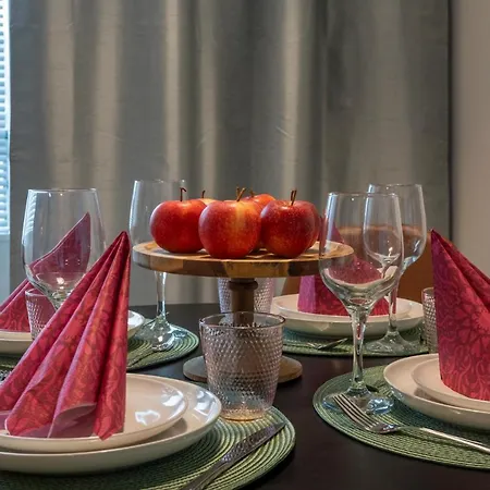 Vasko Luxurious Suites, Soilu Апартаменты